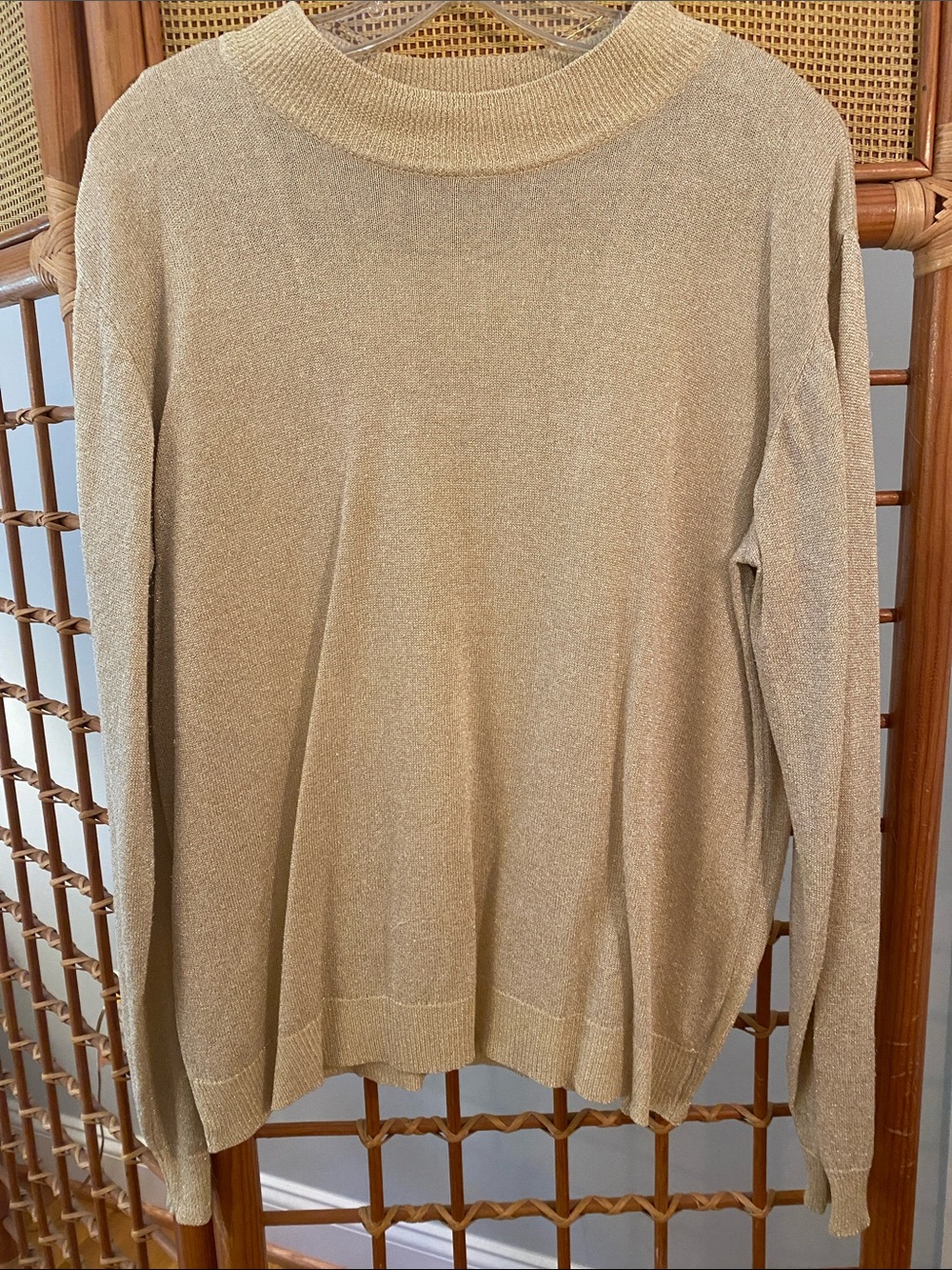 Classic Women's Scoop Neck Sweater in Light Gold